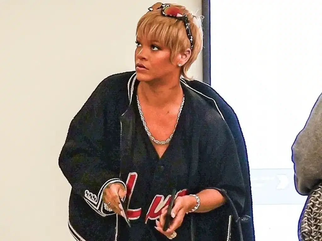 Rihanna -Coupe de cheveux